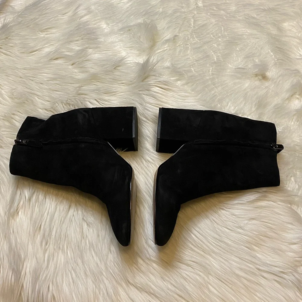 Sam Edelman black suede leather size 10 heeled ankle booties boots